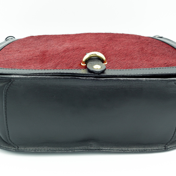 Cavalcanti Crossbody- Black & Burgundy - Picture 4 of 5